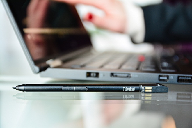 Image:ThinkPad X1 YOGA – 2 в 1 устройство с OLED екран
