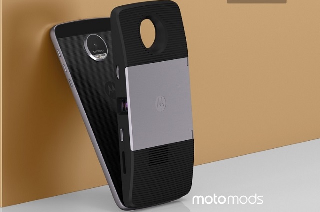Image:Lenovo TechWorld’16: Moto Z и Moto Z Force