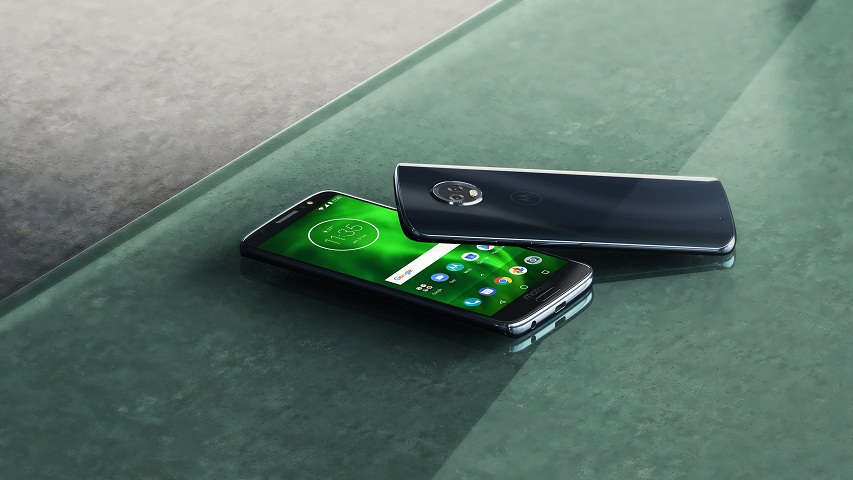 Image:Новите смартфони Motorola